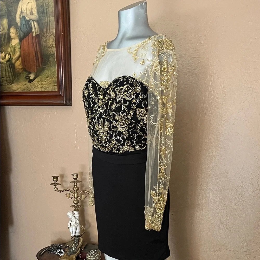 Vintage Eureka Black and Gold Embroidered Long Sleeve Dress.  Sz 10 - Picture 2 of 11